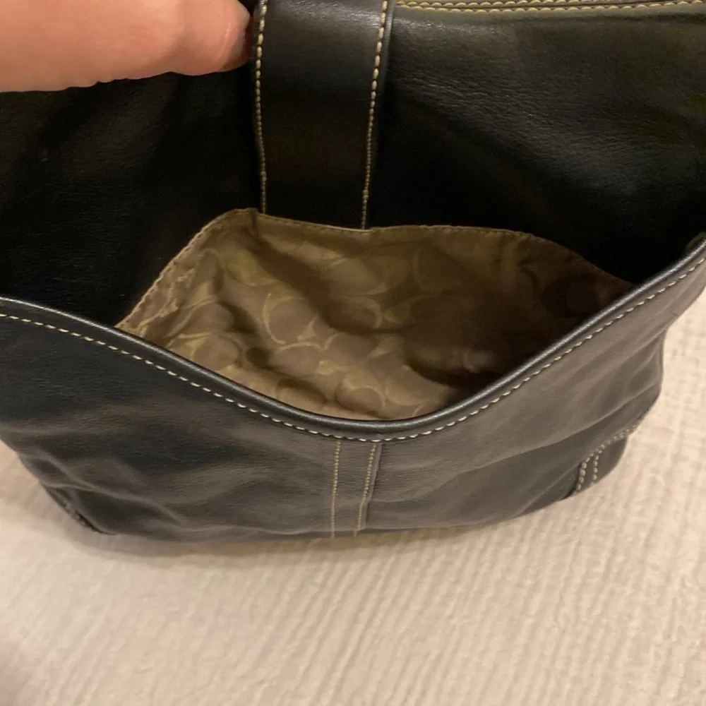Coach Vintyge Elegant Black Leather Shoulder Bag No H04Da9480
